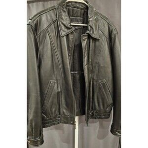 London Fog Leather Bomber Jacket With Front Pockets Mens Sz - L Full Zip